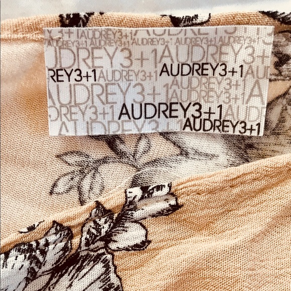 Floral Kimono/Top - Picture 3 of 4